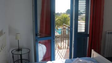 8 Schlafzimmer, Bügeleisen/Bügelbrett, Reisekinderbett, kostenloses WLAN