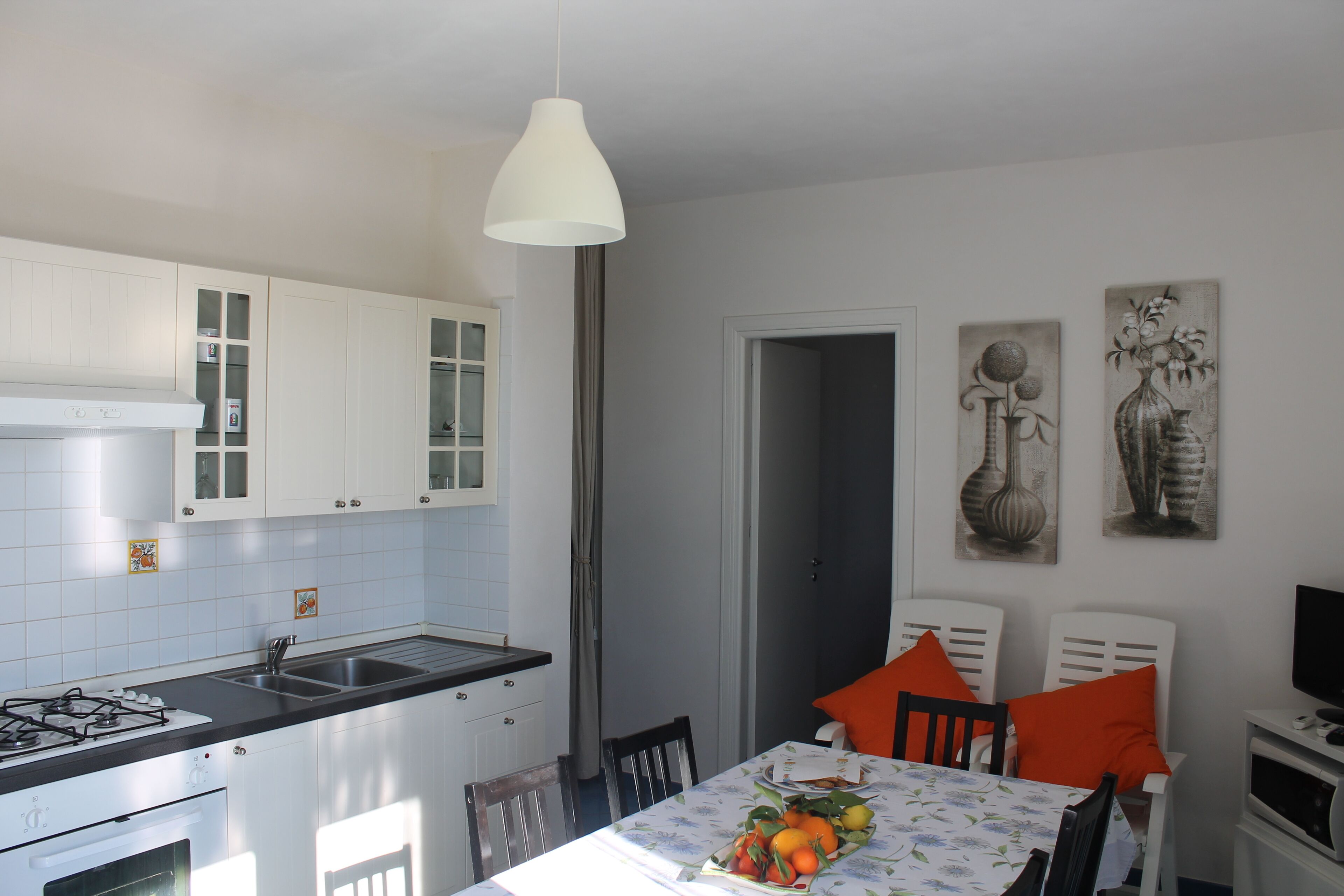 Case Selinuntine - apartments in villa with pool and garden in Selinunte