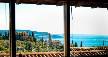 Gaino: House / Villa - Toscolano-Maderno