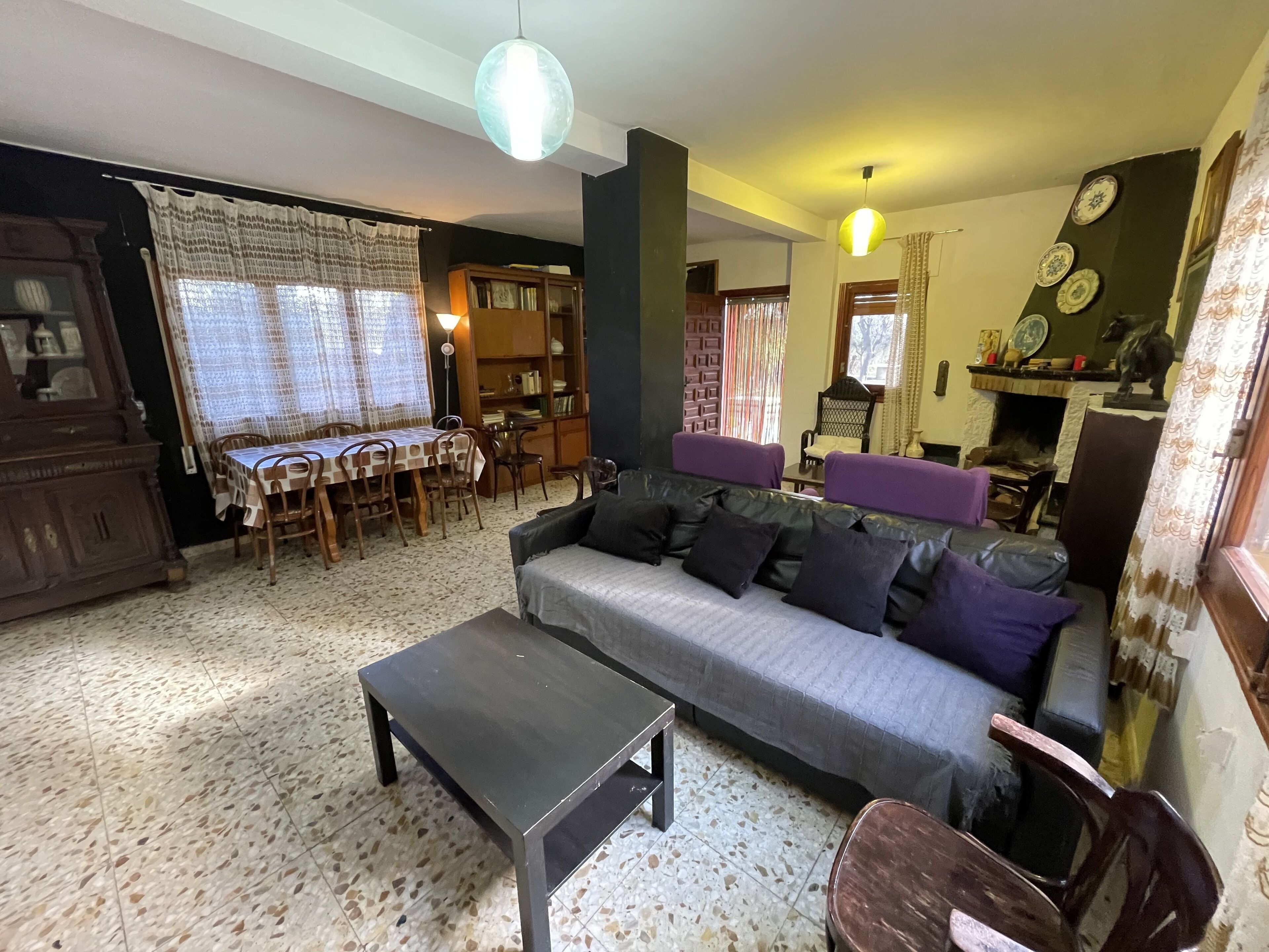 Detached villa with private pool and wifi