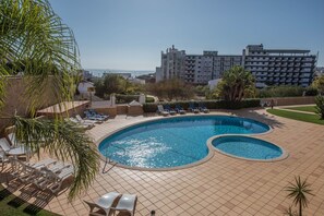 Pool - Apt. Casa Luciano, a couple minutes walk to D. Ana Beach (Lagos)