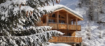 Chalet La Fontanette, Sauna, Jacuzzi, à 300 m des pistes... 