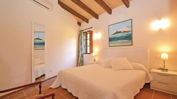 3 chambres, fer et planche Ă repasser, Wi-Fi gratuit, draps fournis