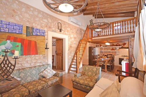 Alba - Charming country house with pool in Llubí