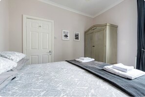 3 bedrooms, iron/ironing board, travel cot, free WiFi