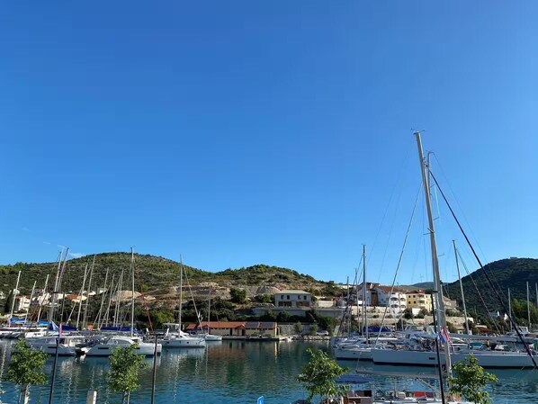 Marina - Villa Maria - Seafront property in Marina (Marina)