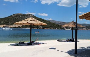 Beach nearby - Villa Maria - Seafront property in Marina (Marina)