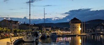 Villa Maria - Seafront property in Marina