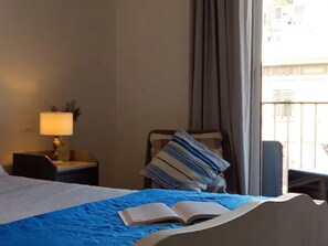 2 bedrooms, desk, iron/ironing board, travel cot - HOUSE OF CHOCOLATE (Palermo)