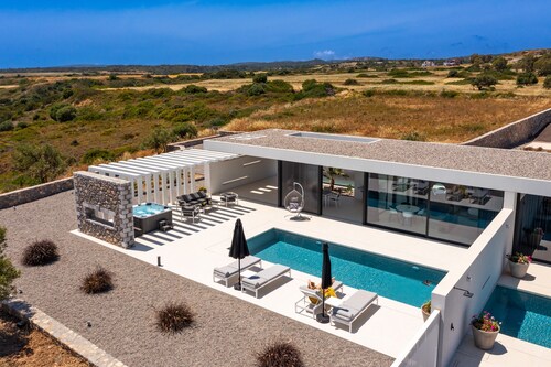 Amara Luxury villas