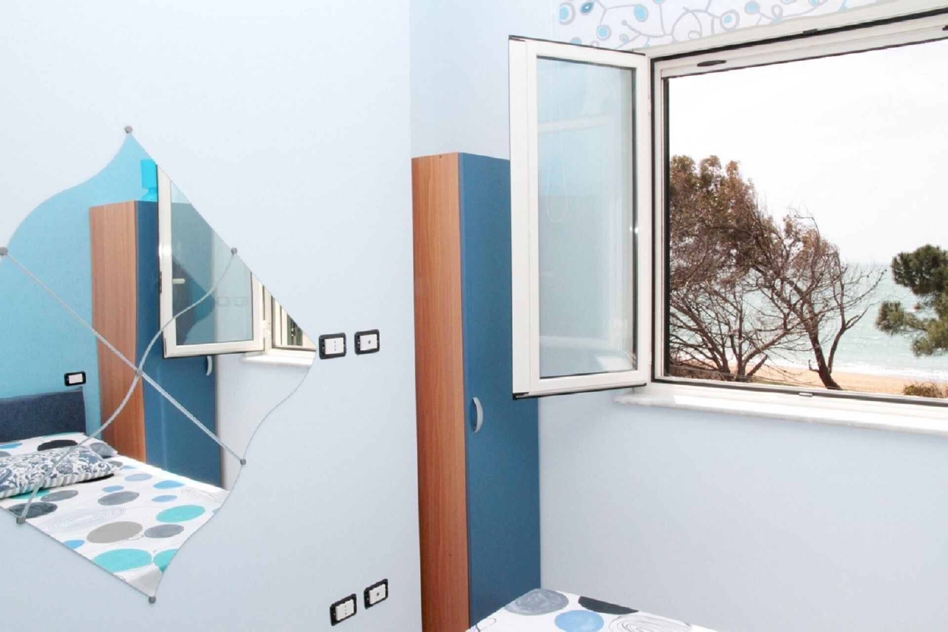 Sicilia Mare Seaside Apartments - (Max 5 people) - frontbeach