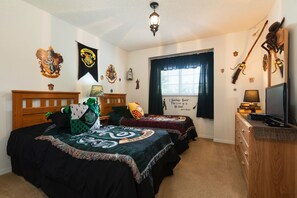 5 bedrooms, in-room safe, iron/ironing board, travel cot
