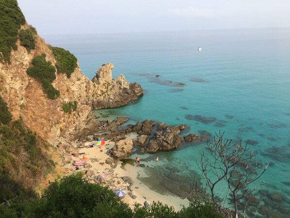 Beach nearby, sun loungers - Stunning Villa with Breathtaking Sea view (Zambrone)