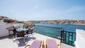 Comfort Penthouse, 1 Bedroom, Sea View | Terrace/patio
