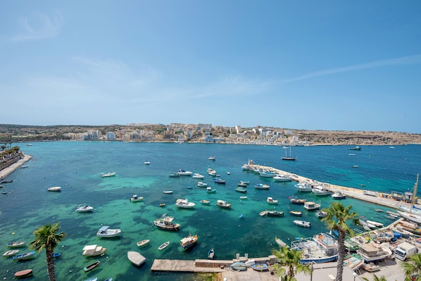 Terrace/patio - Harbour Lights Seafront Penthouse by Getaways Malta (St. Paul's Bay)