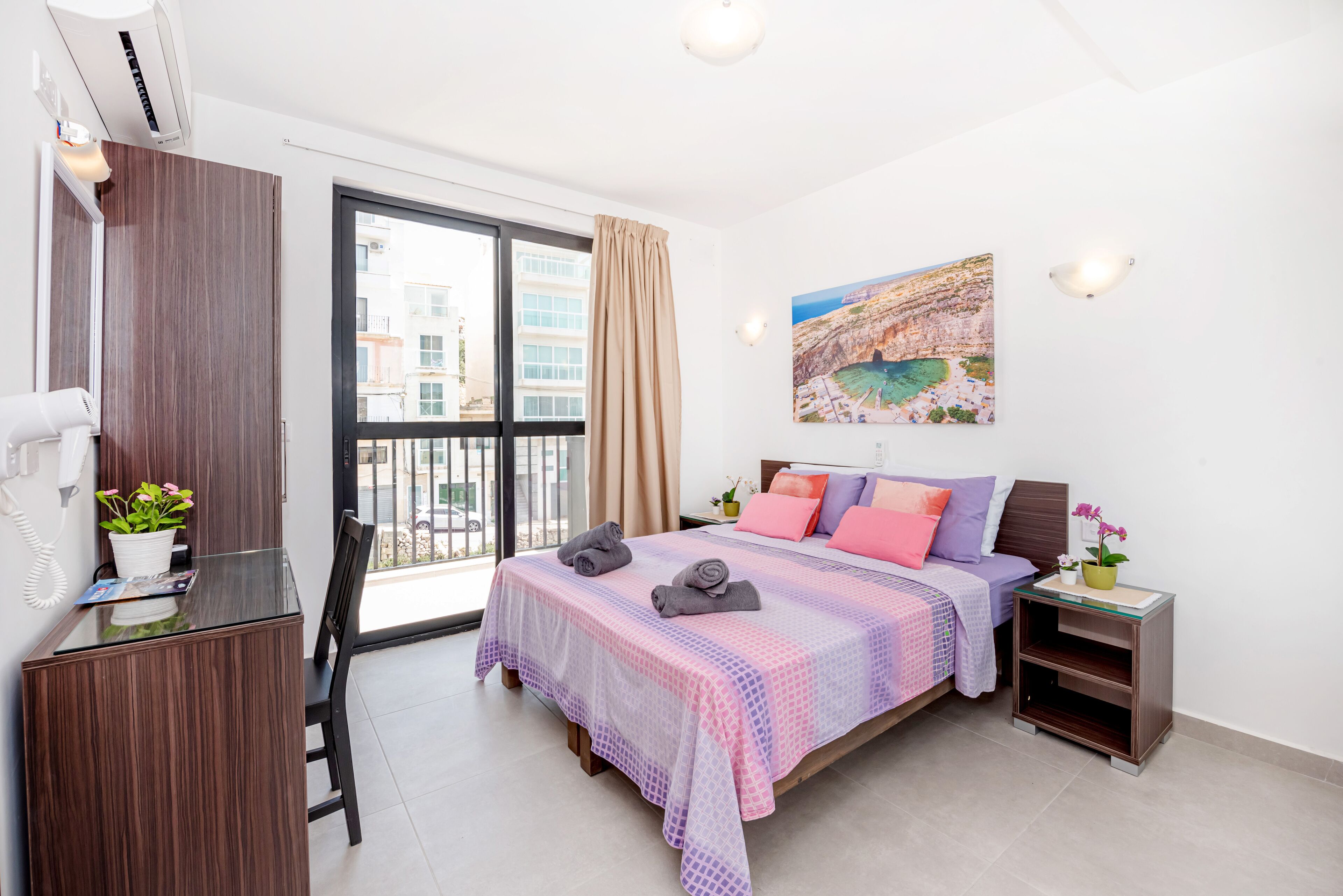 Comfort Penthouse, 1 Bedroom, Sea View | 1 bedroom, blackout curtains, iron/ironing board, free cots/infant beds