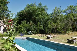 Outdoor pool - At the center of the Cathar country,Saint-André is an authentical and family mansion with a swimming-pool (Cépie)