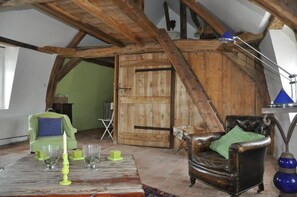 Suite Keluarga | Ruang keluarga