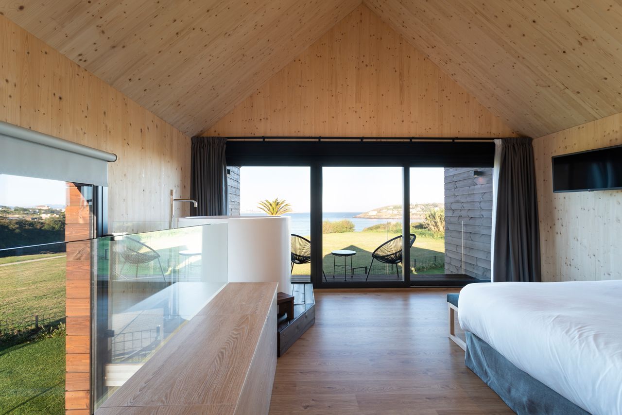 Apartment, Sea View | Soundproofing, free cots/infant beds, free WiFi, bed sheets