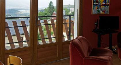 APPART. SPACIEUX 87 M2 DS PETITE RESIDENCE 3 CH. GD SEJOUR OUVERT SUR LA MONTAGN
