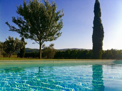 Unforgettable Sunsets, Private Pool, Soul-soothing Lavender and Olive Trees