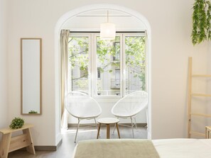 3 chambres, fer et planche à repasser, accès Internet, draps fournis