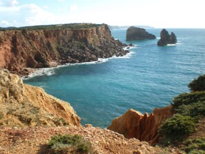 Beach nearby, sun-loungers, beach towels
