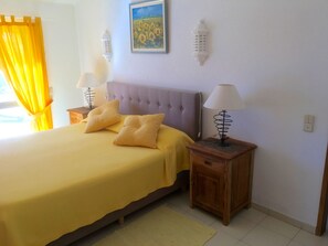 4 chambres, bureau, fer et planche à repasser, Wi-Fi