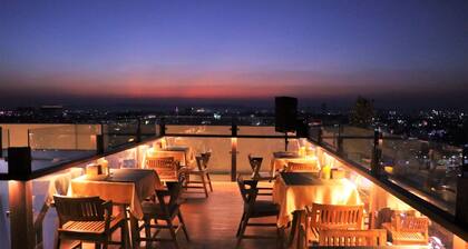 Ritz Grand Hotel Mandalay