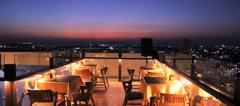 Ritz Grand Hotel Mandalay