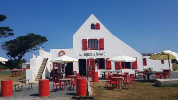 Extérieur