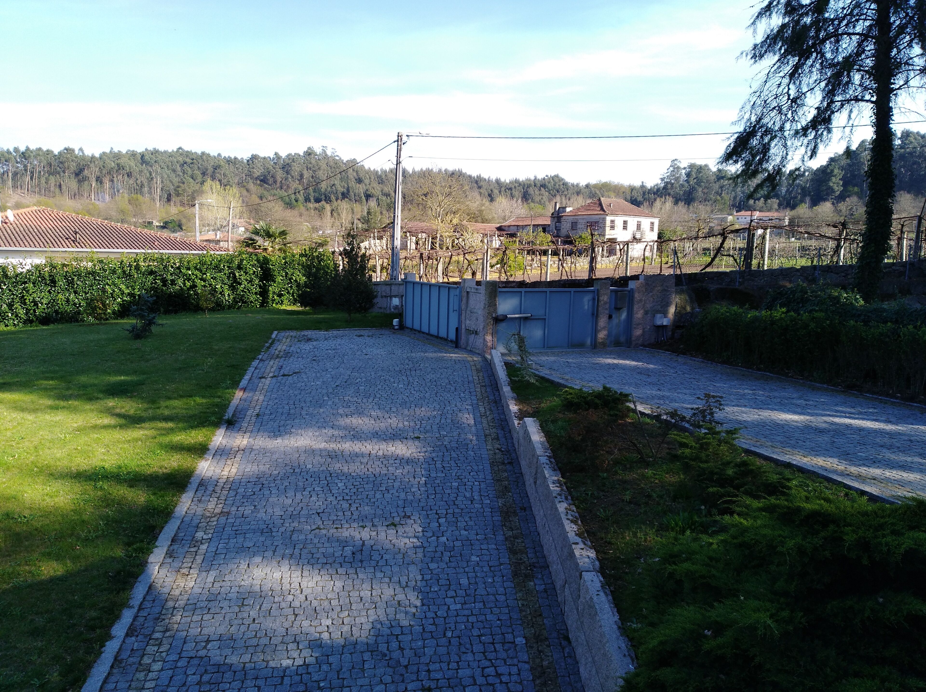 Country house situated in a quiet area between Guimarães and Braga