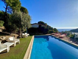 Outdoor pool, sun loungers - VILLA BUDA BEGUR
House with private pool, sea view & walking distance to Sa Tuna (Begur)