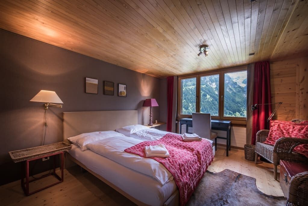 4 Schlafzimmer, Bügeleisen/Bügelbrett, Reisekinderbett, WLAN