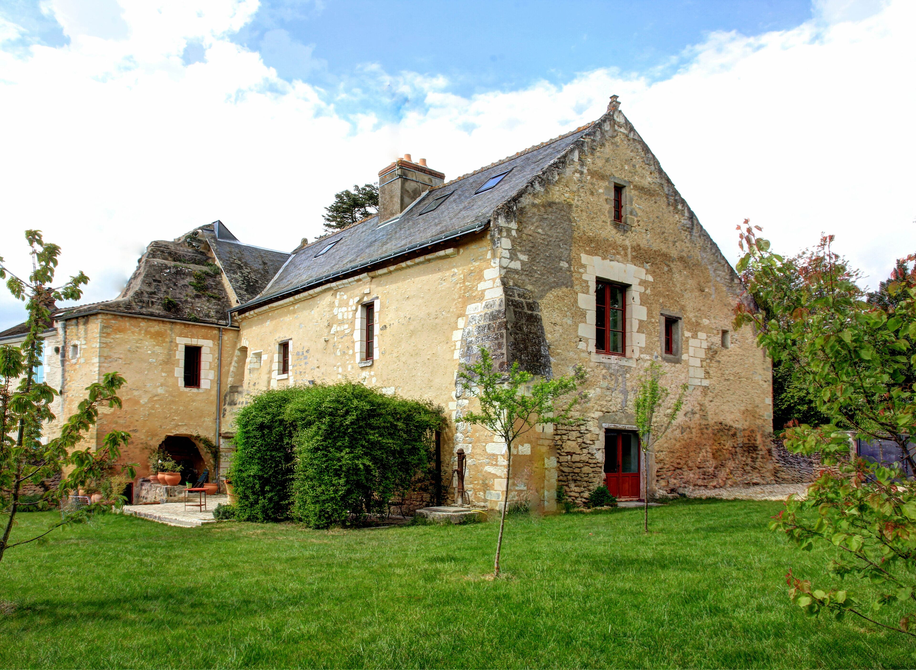 GOLDEN PRESBITARY in the Loire Valley / ZOO DE BEAUVAL / CASTLE /