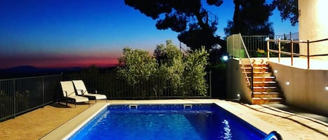 Alberca al aire libre