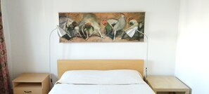 3 Schlafzimmer, Bügeleisen/Bügelbrett, Reisekinderbett, kostenloses WLAN