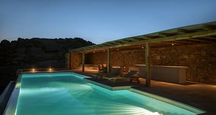 NEW LIBERATION VILLA 2 MYKONOS