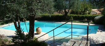 House / Villa - CABRIS