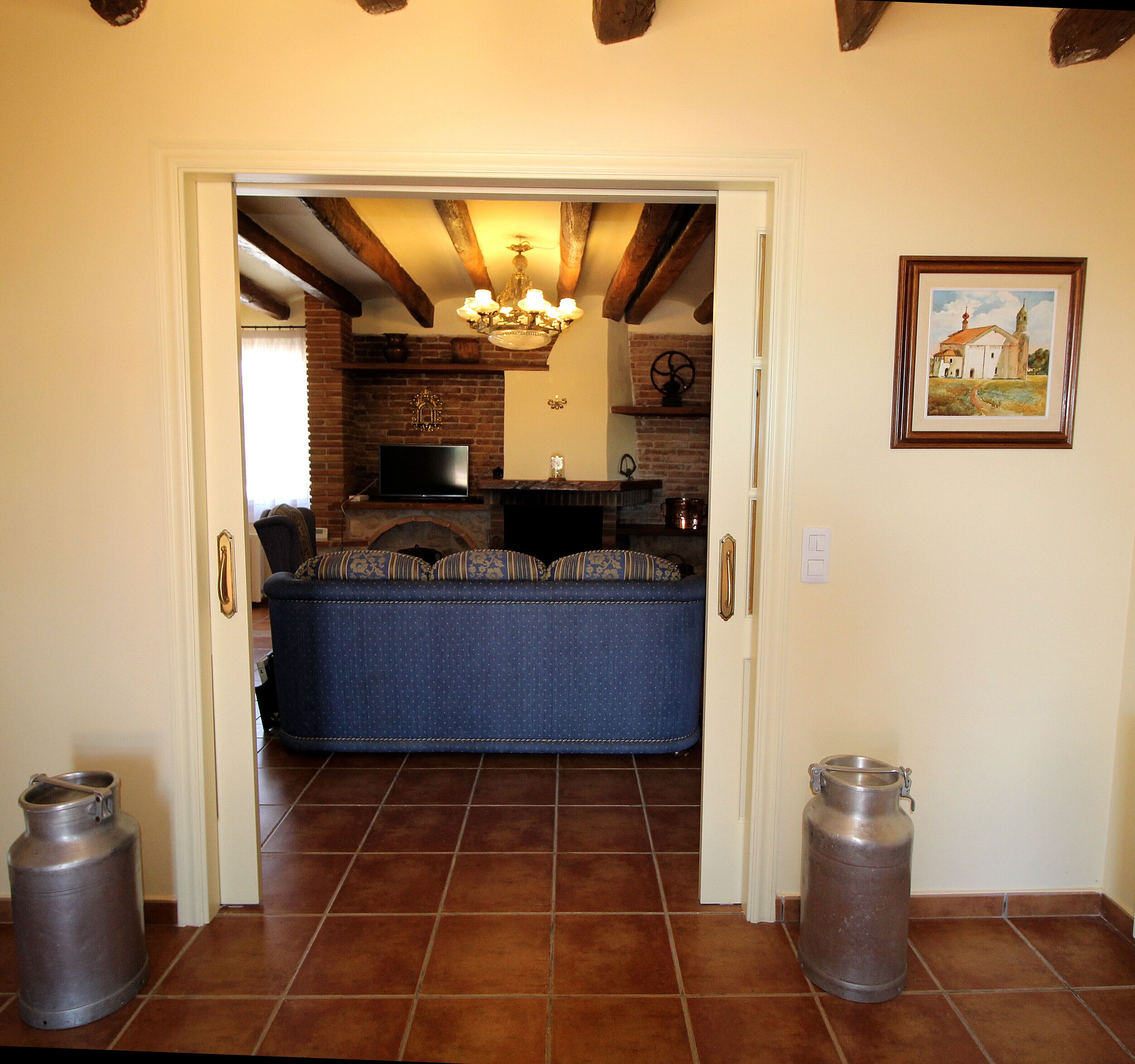 Spectacular rural farmhouse among vineyards