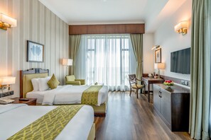 Ropa de cama de alta calidad, colchones con efecto memoria y minibar 