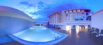 Soaltee Westend Premier