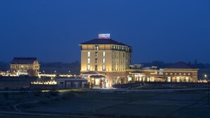 A hotel with a central tower and multiple buildings. - Soaltee Westend Premier (Nepalgunj)