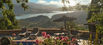 The Golden Valley: A rural paradise in the Sierra de Cádiz.