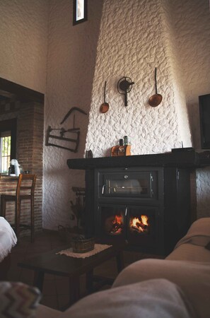 Interior - The Golden Valley: A rural paradise in the Sierra de Cádiz. (El Gastor)