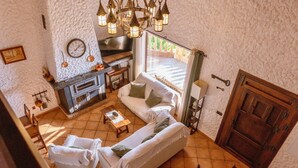Smart TV, fireplace, video games - The Golden Valley: A rural paradise in the Sierra de Cádiz. (El Gastor)