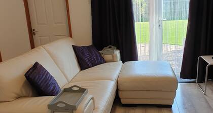 York Two Bedroom Cottage Close to City of York Check in day Saturday