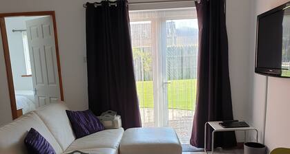 York Two Bedroom Cottage Close to City of York Check in day Saturday