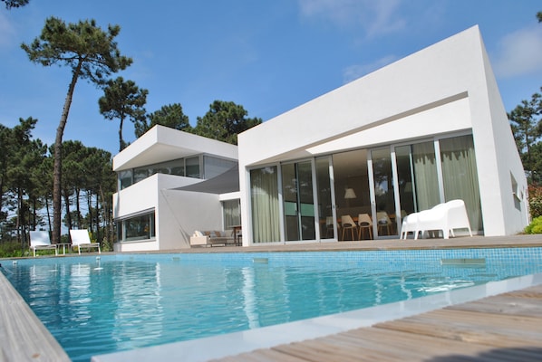 Piscine extérieure