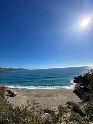 Beach nearby - TIYOWEH, the quietness in a charming apartment in the center of Nerja (Nerja)